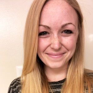 Meet your Posher, Delaney